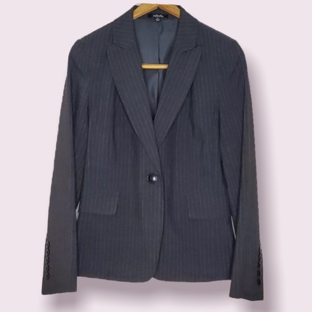 Black Pinstriped Oversized Suit Blazer Grey stripes size 8  bra top perfect